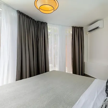 別荘 With A Private Swimming Pool カジャオ・サルバヘ