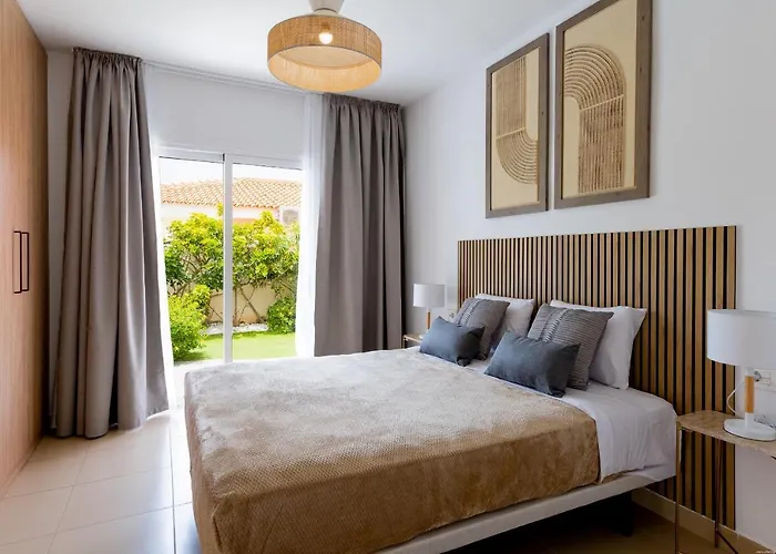 With A Private Swimming Pool * Callao Salvaje