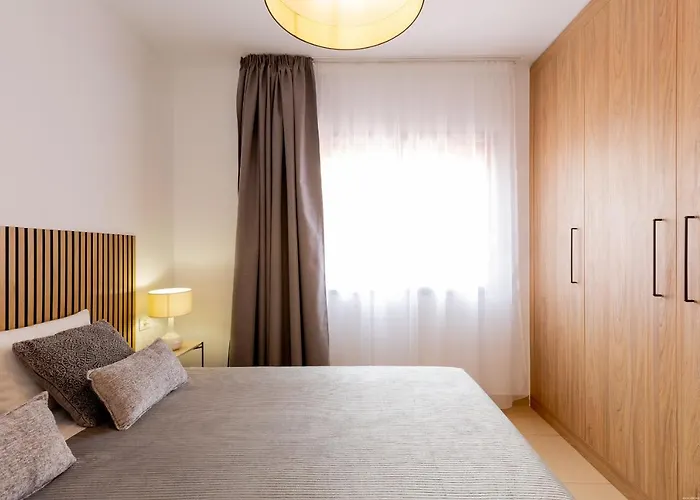 With A Private Swimming Pool بيت للعطل كالاو سالفاجي