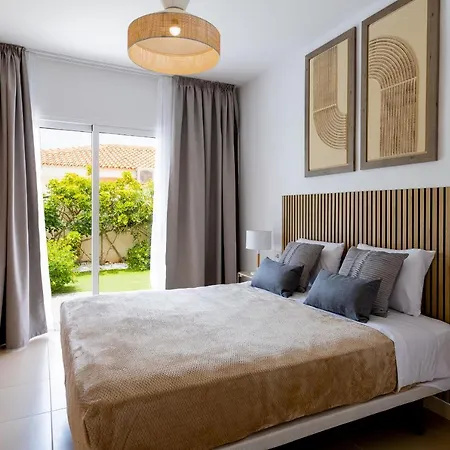 With A Private Swimming Pool * Callao Salvaje