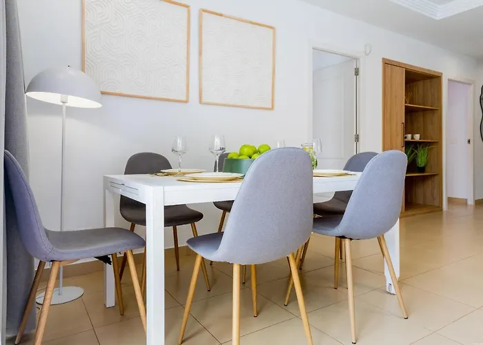 With A Private Swimming Pool Tatil Evi